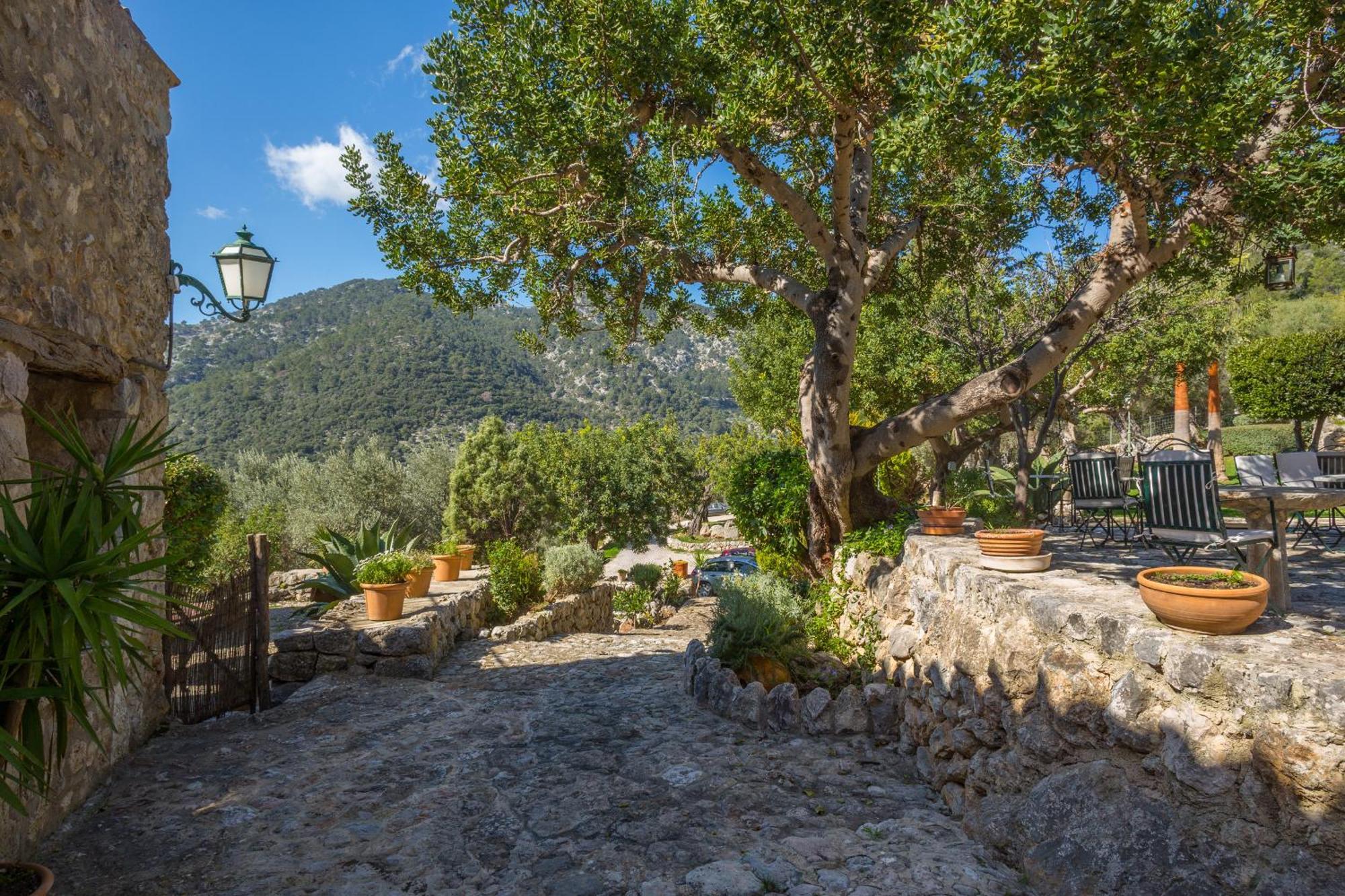 Finca Es Castell Binibona Exterior photo